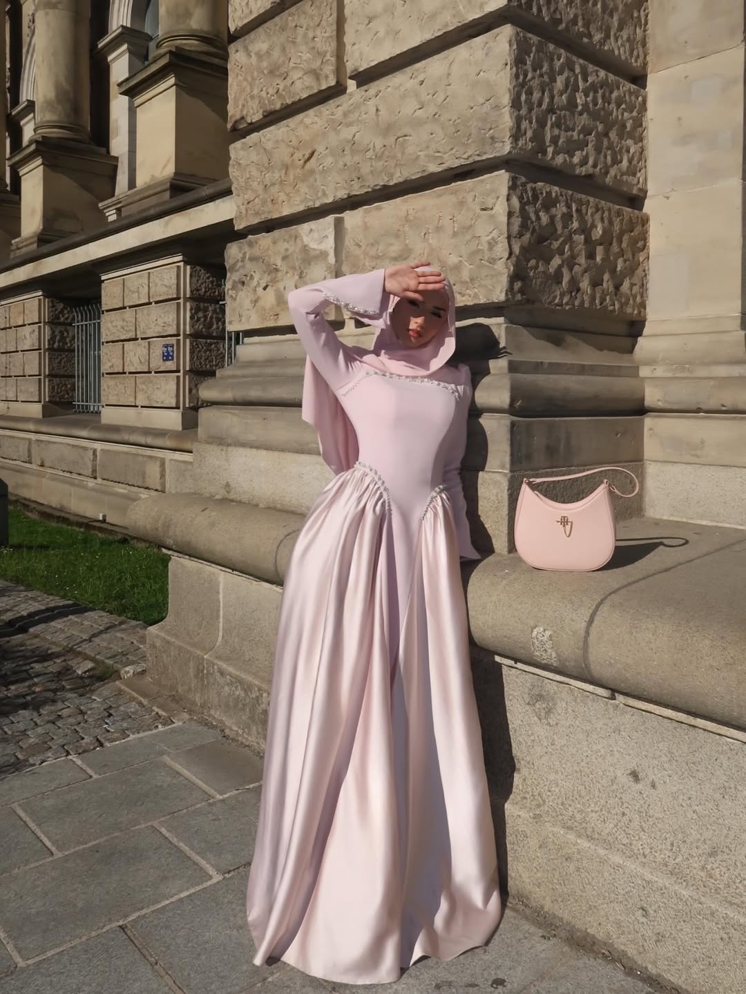 Welches Modest Abendkleid passt zu meiner Figur? Der große Guide für stilvolle Eleganz