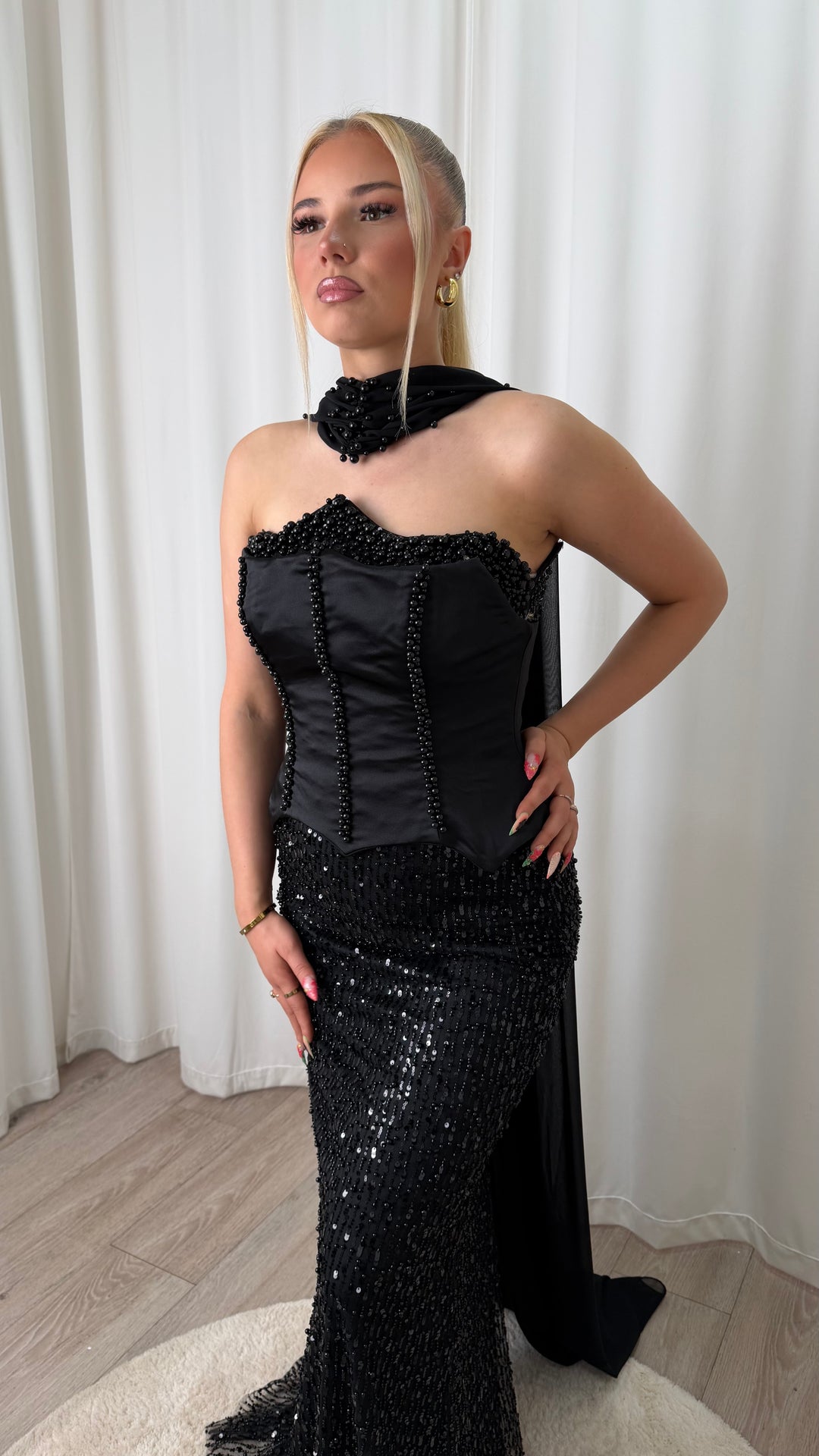 Lumévara Dress