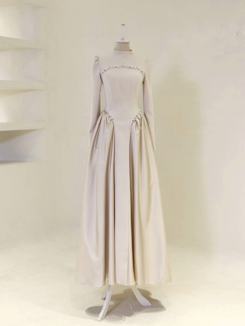 Noya Majesté Dress pre order (4.4.avaible)