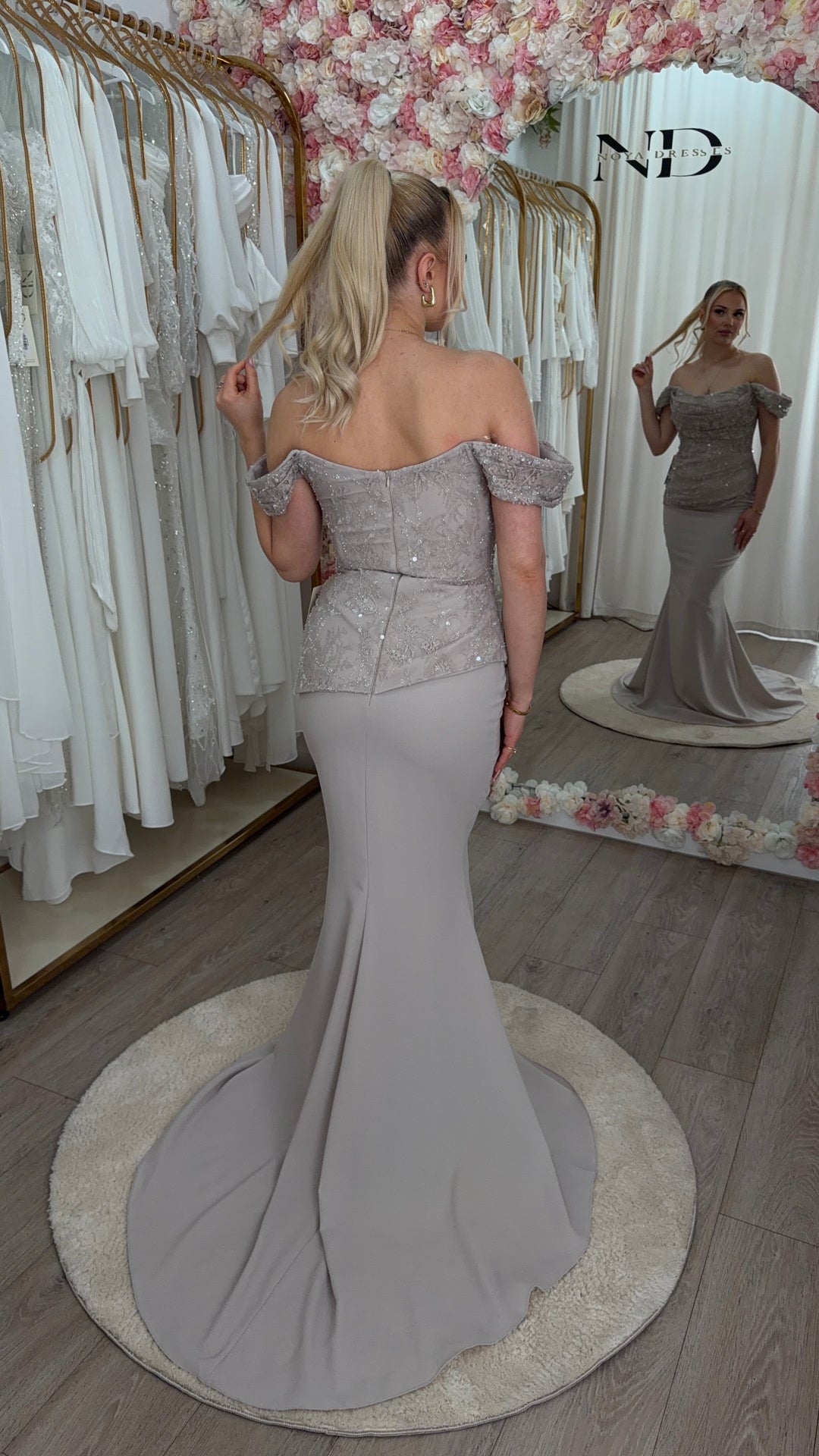 Elira Dress
