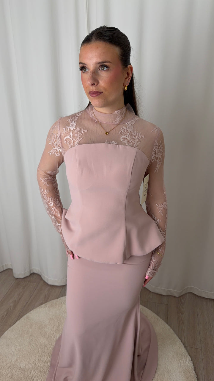 Pretty Lace Dress