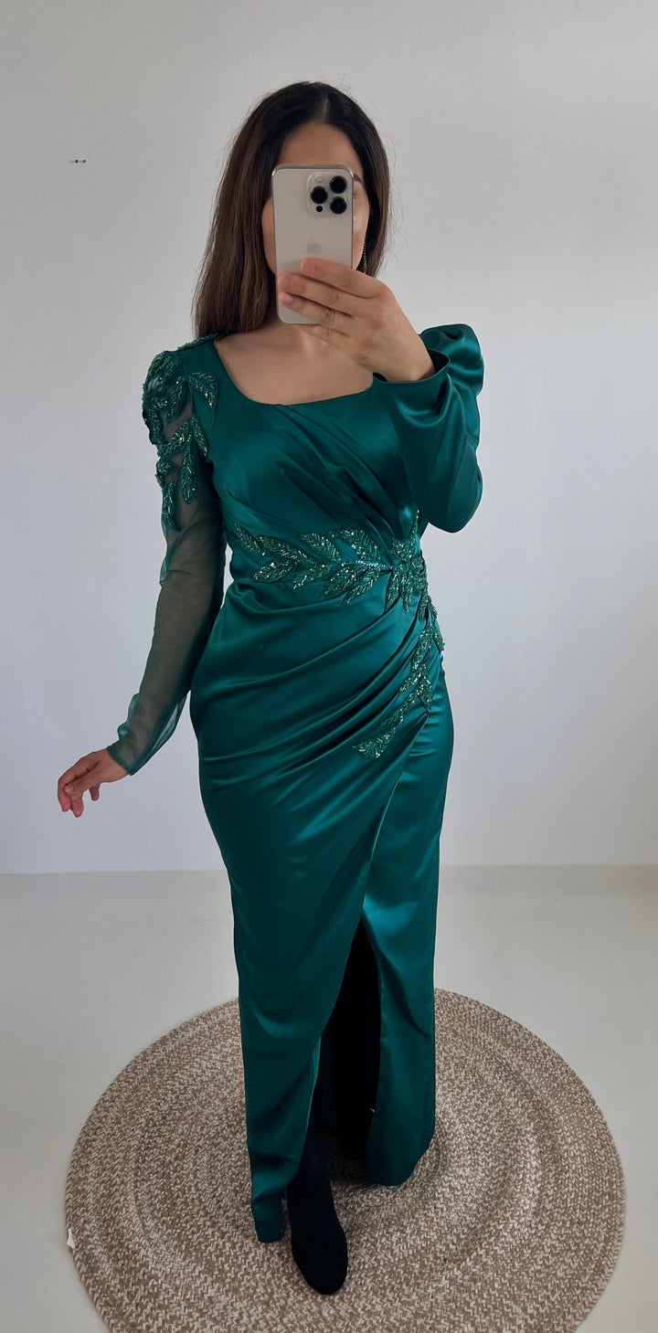 The Esra Dress green