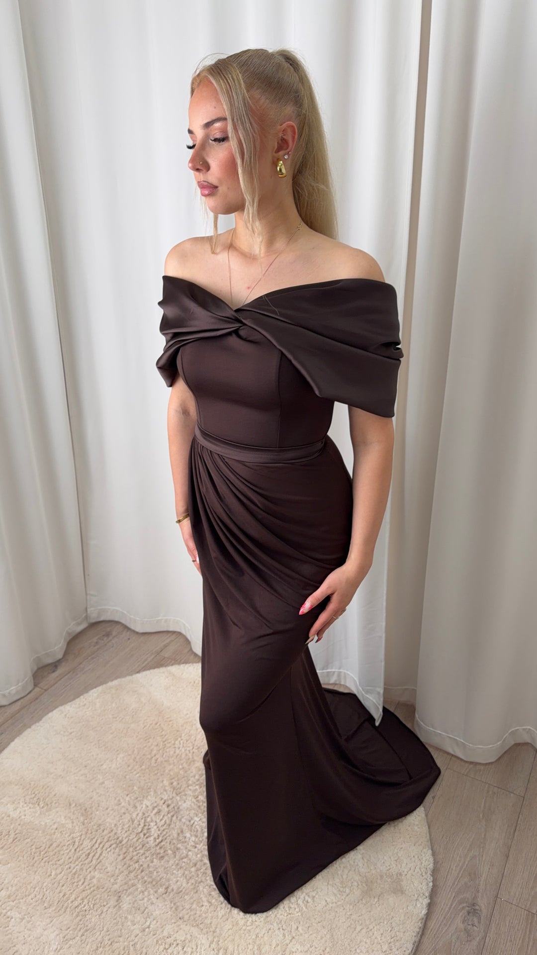 Mila Dress