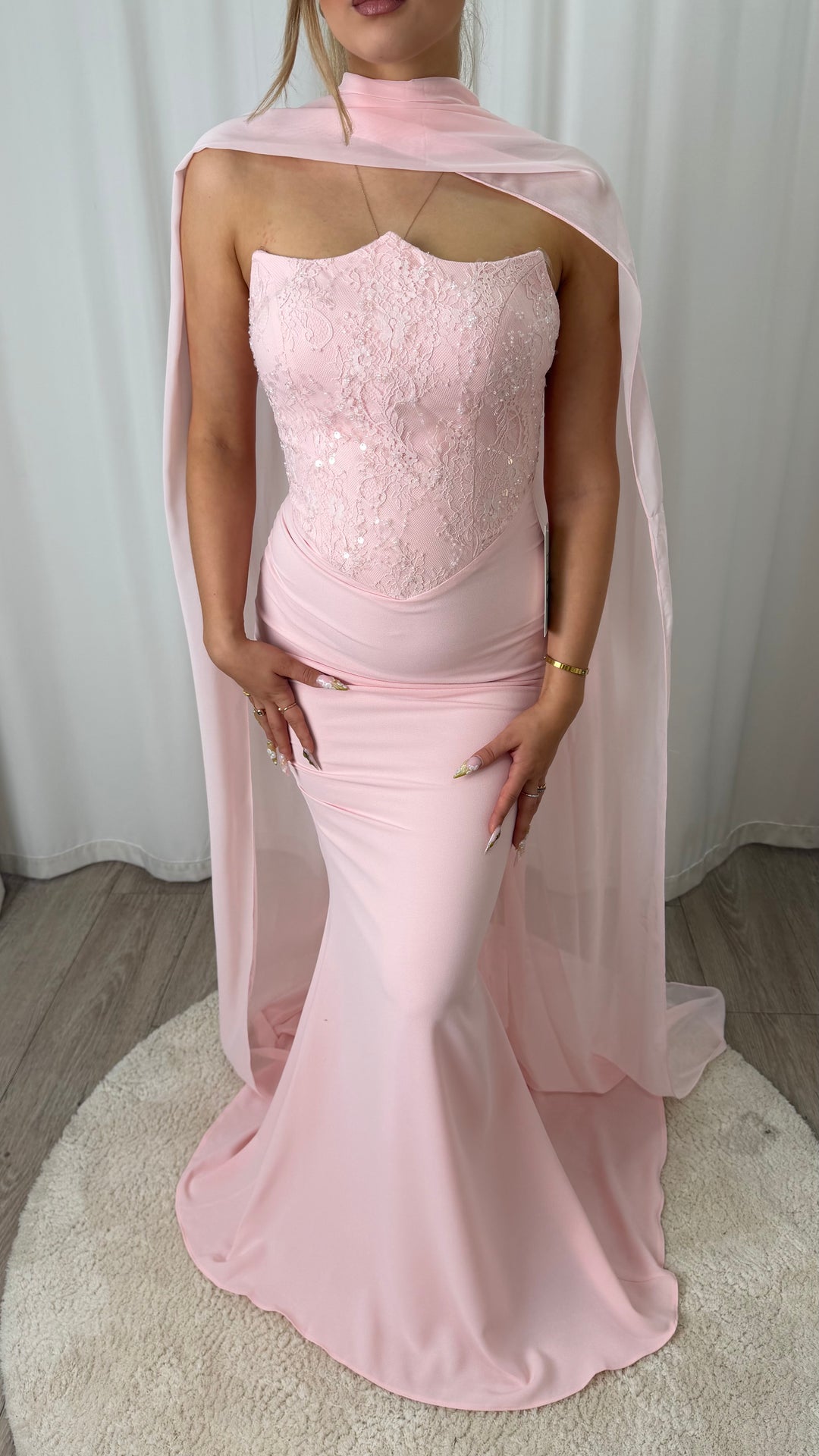 Alvenya Dress