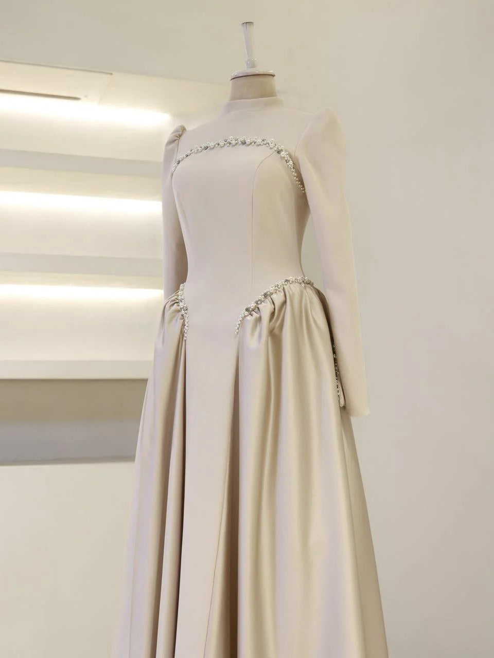 Noya Majesté Dress pre order (4.4.avaible)