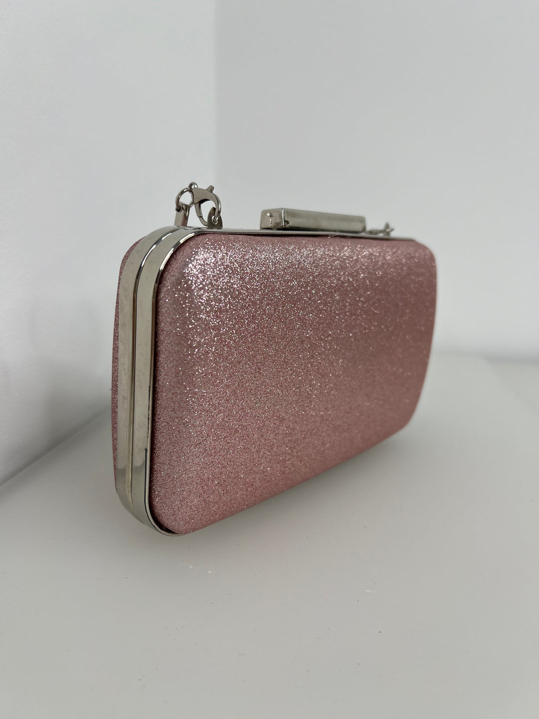 Rosa Glitter Clutch