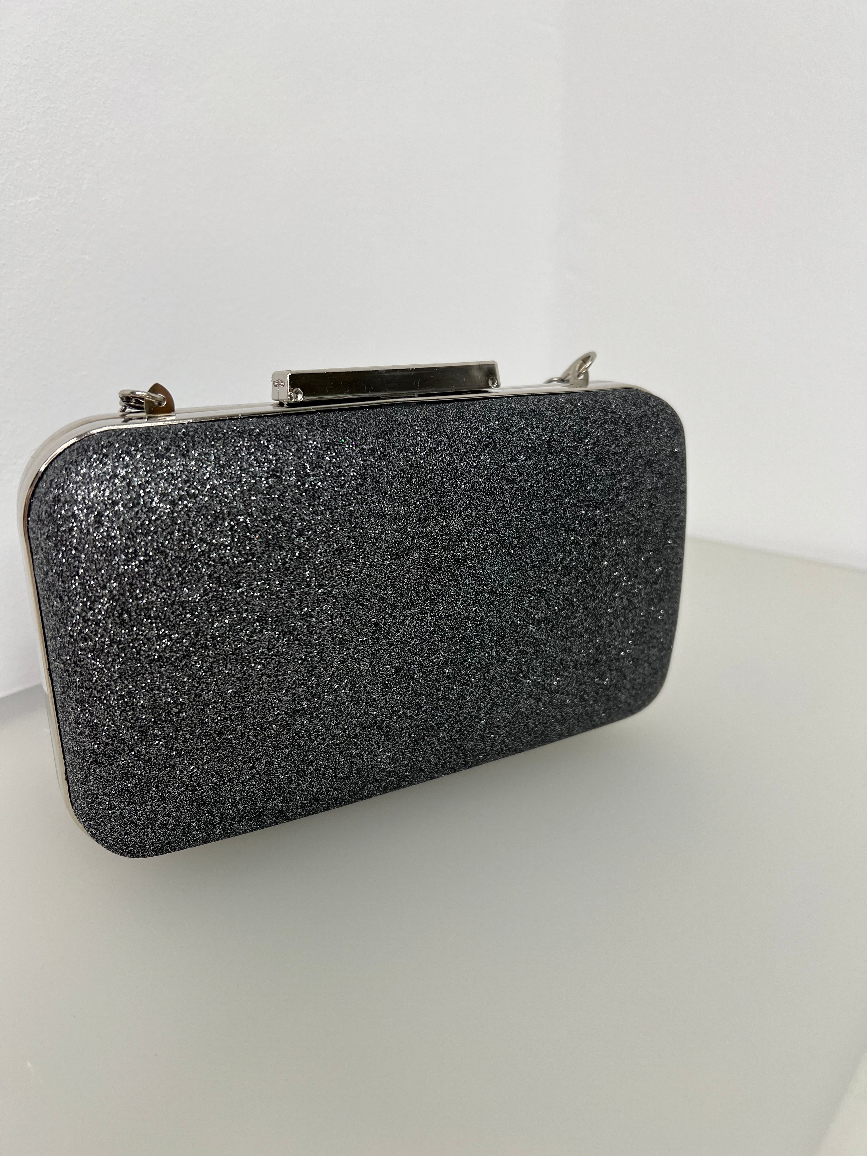 Black sparkly clutch online