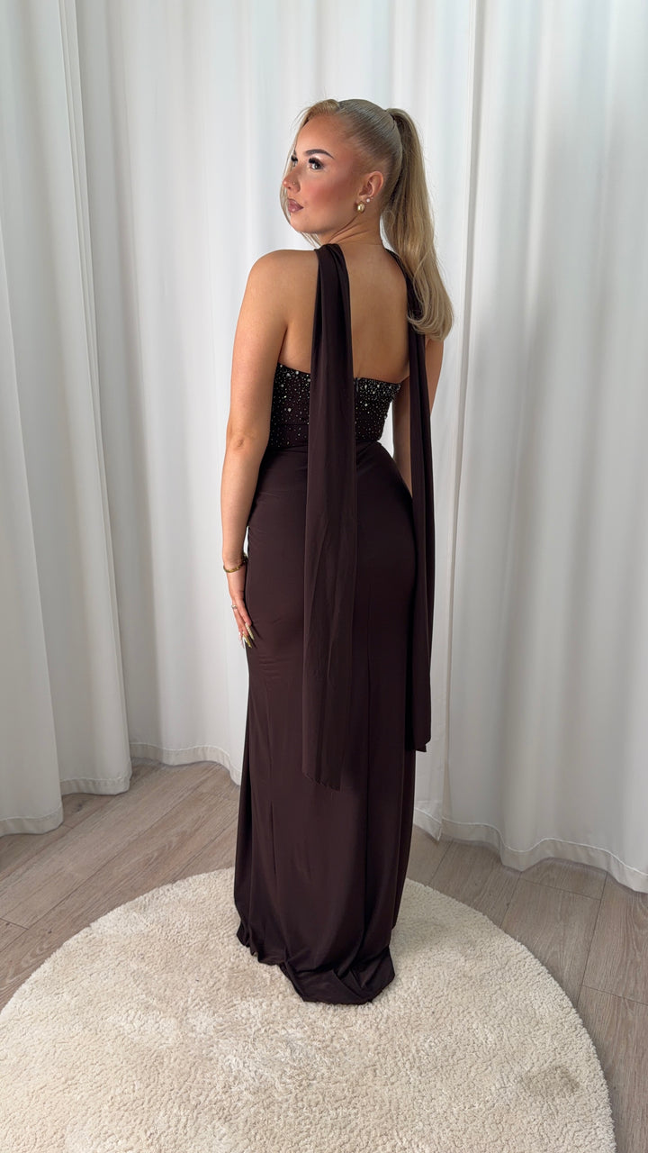 Brown Pearl Elegance