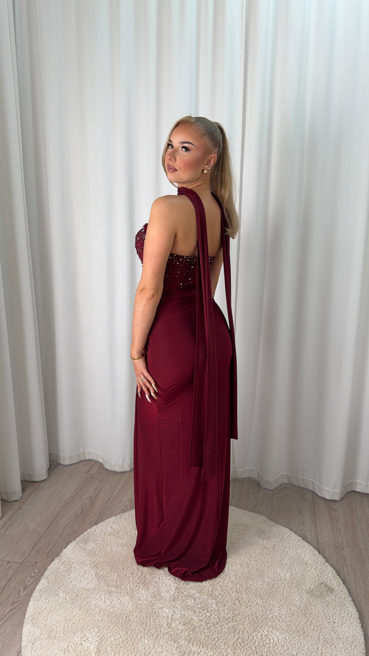 Bordeaux Pearl elegance