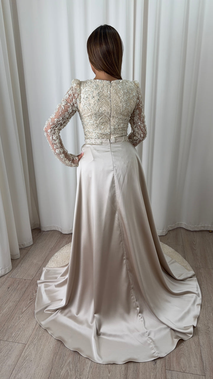 Boressa Dress