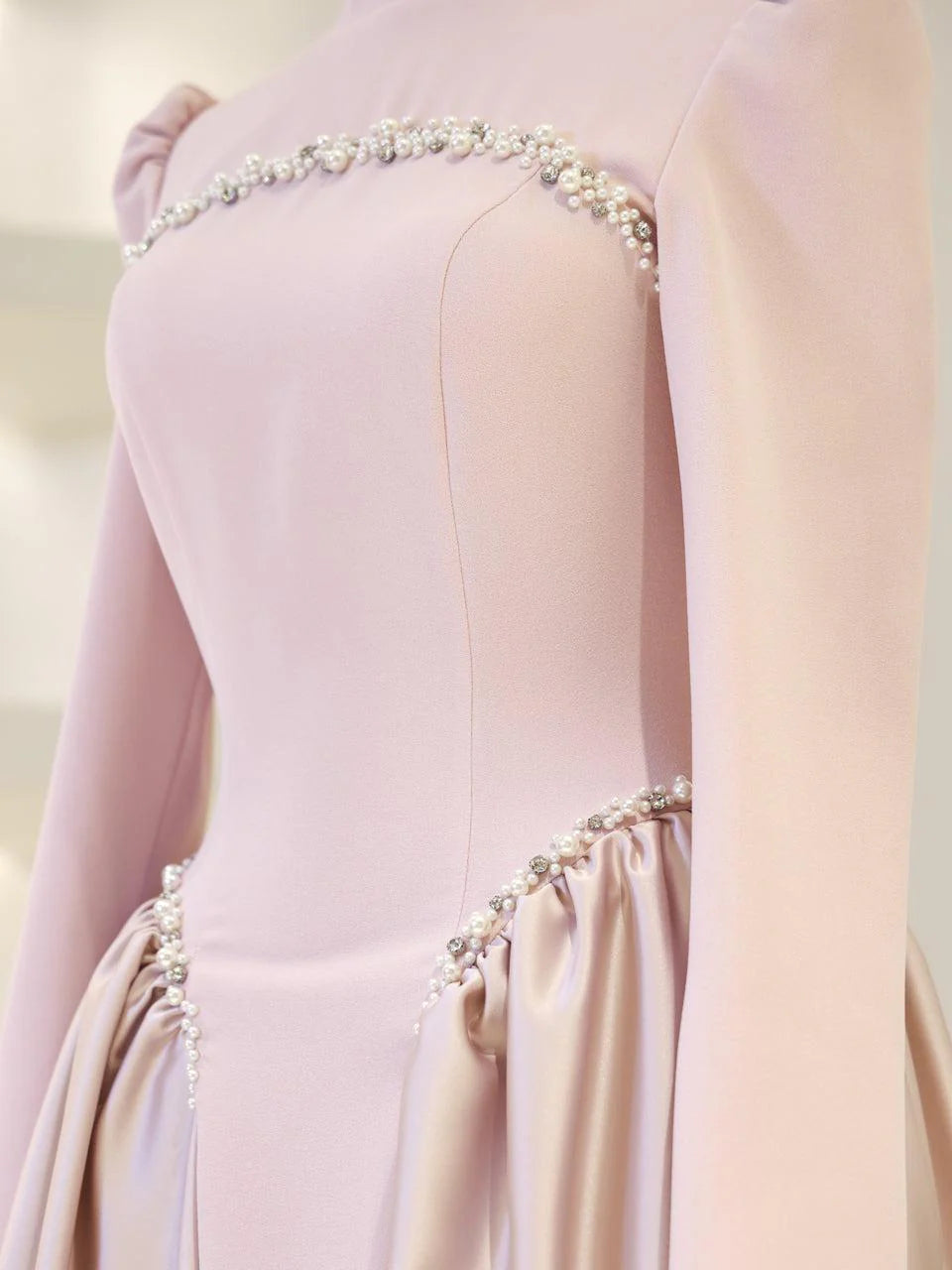 Noya Majesté Dress pre order (4.4 avaible)