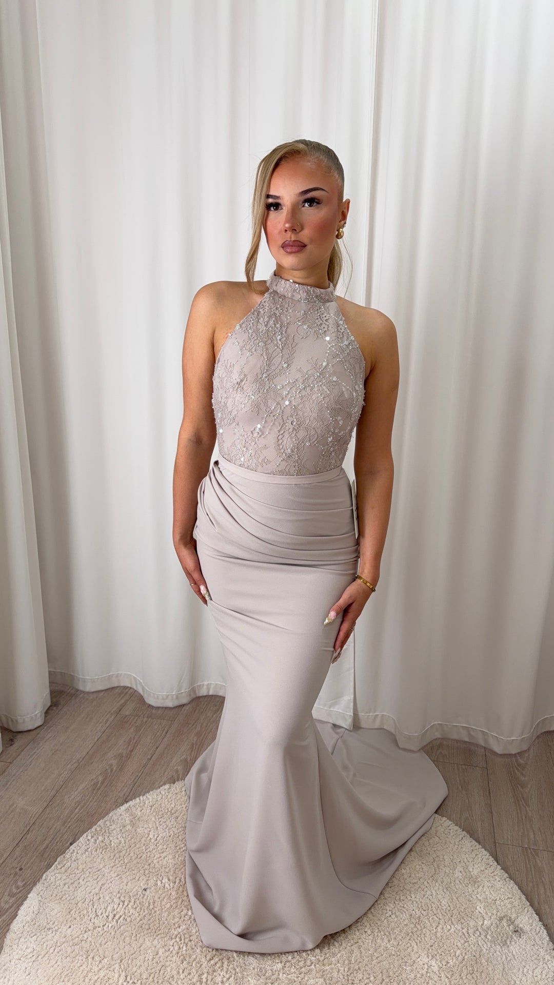 Pelin Dress