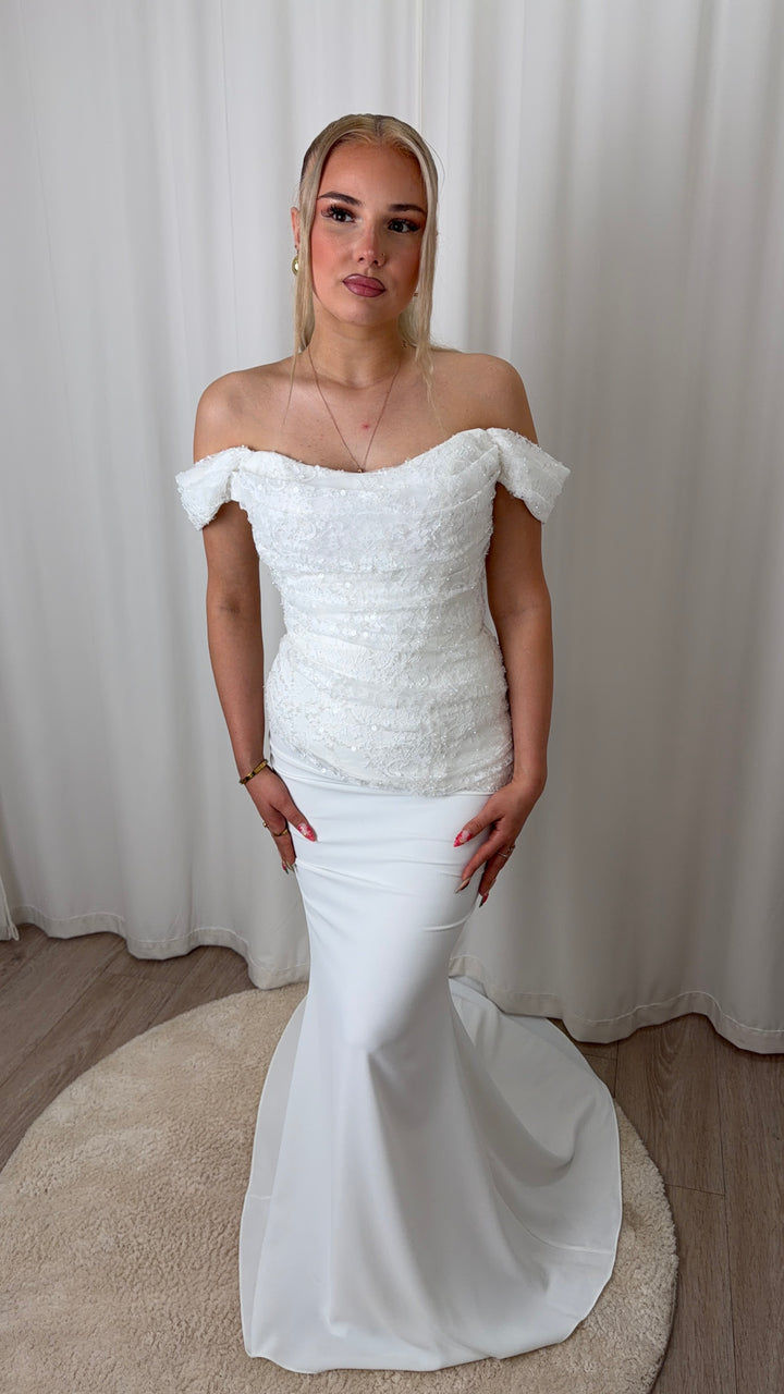 Elira Dress