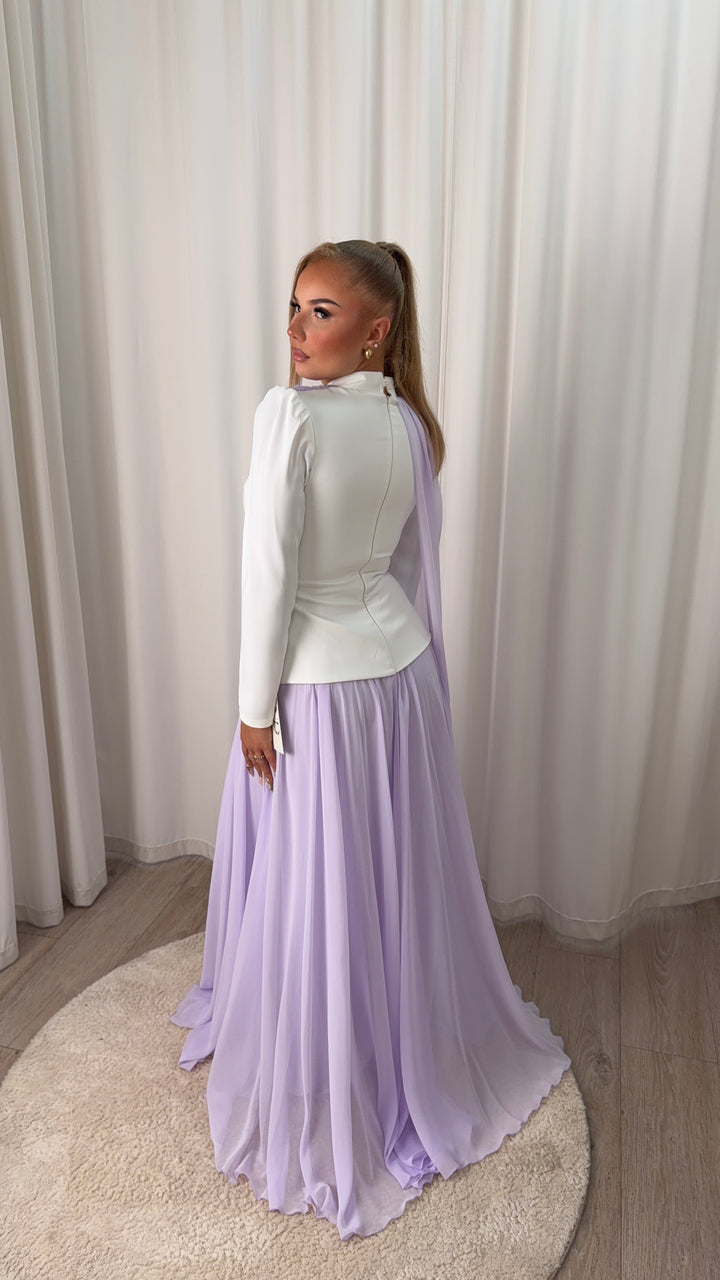 Romantic Modest Gown