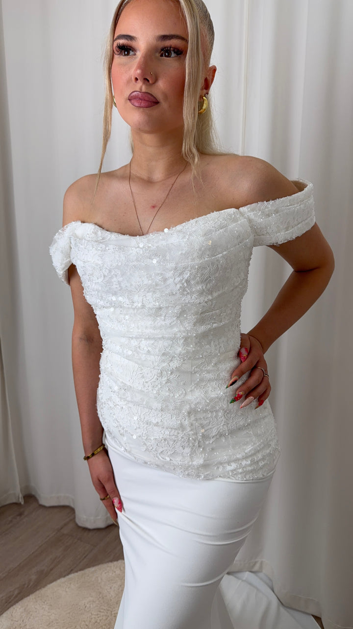 Elira Dress