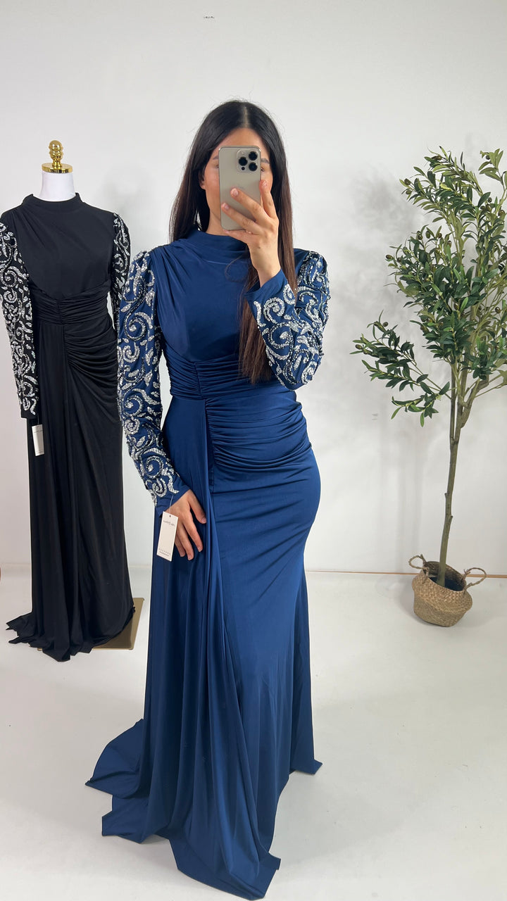 Pinar Dress