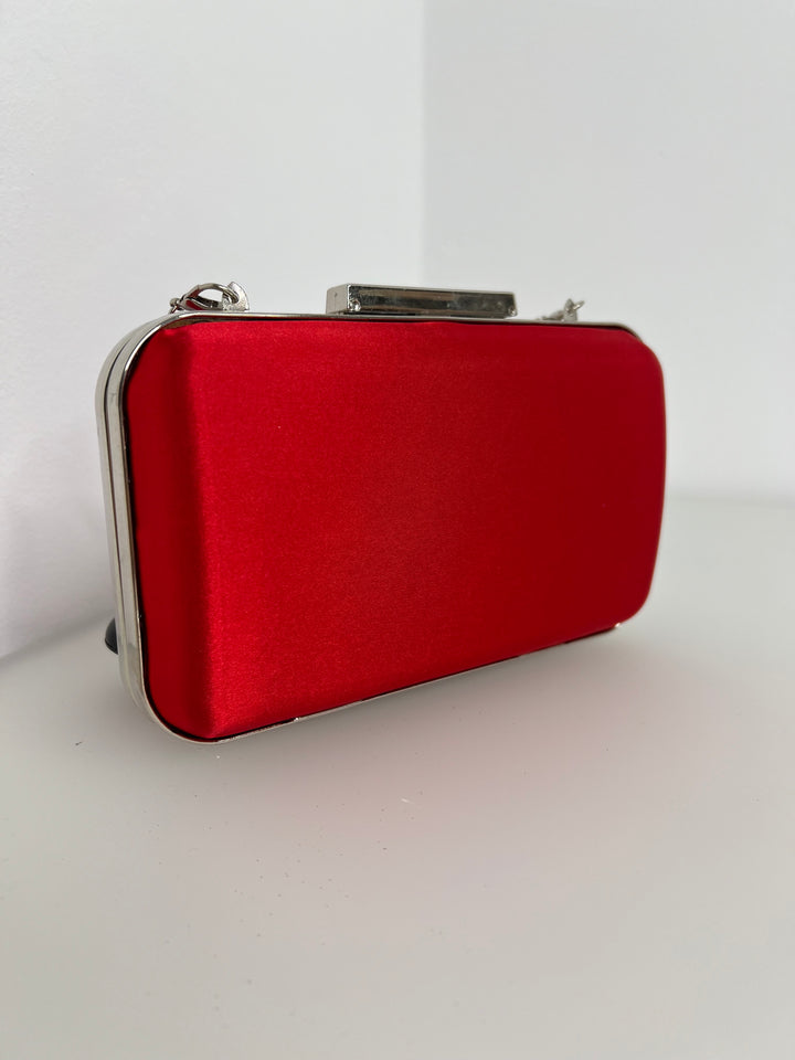 Shine Red Clutch