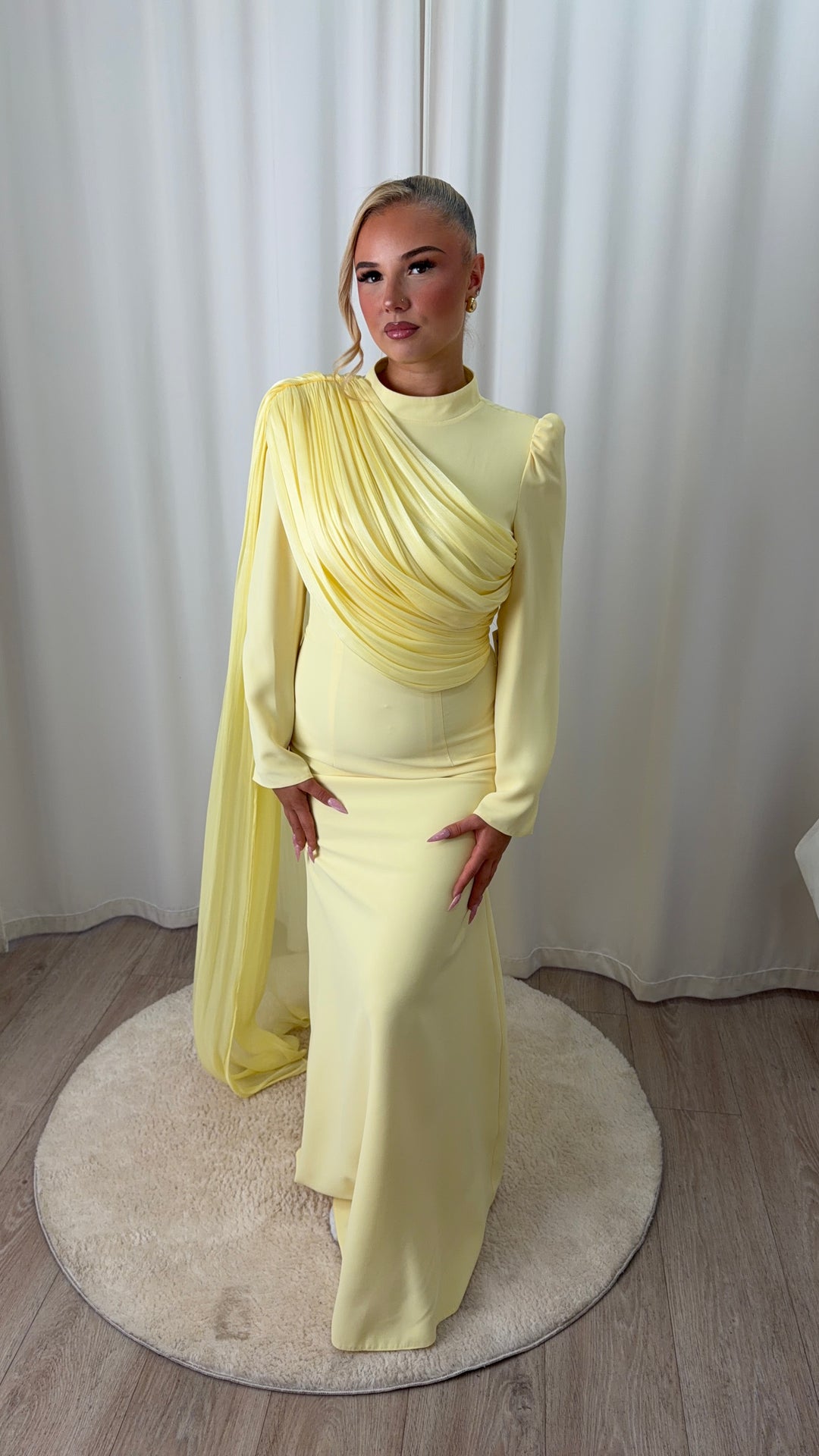 Luné Dress