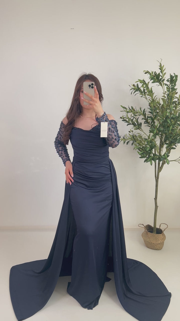 The Gülsen Dress